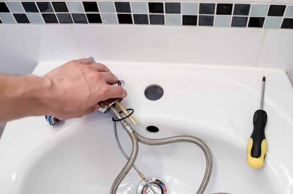most-common-plumbing-problems (1)